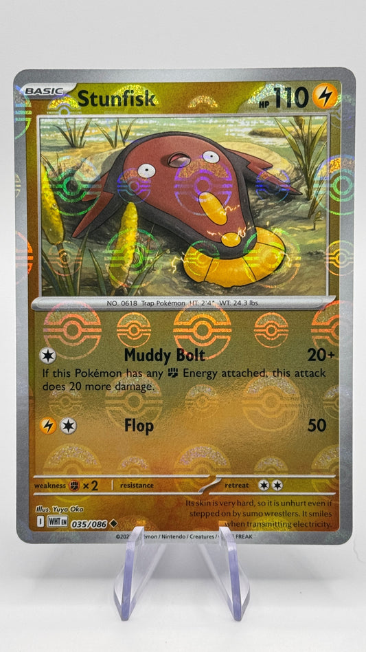 White Flare Stunfisk Pokeball